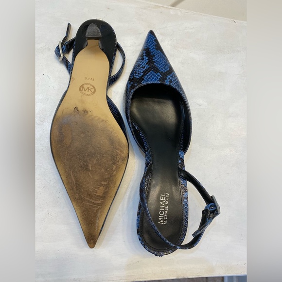Michael KORS Luna Snake Embossed leather sling back kitten pump size 9.5M - Picture 4 of 11